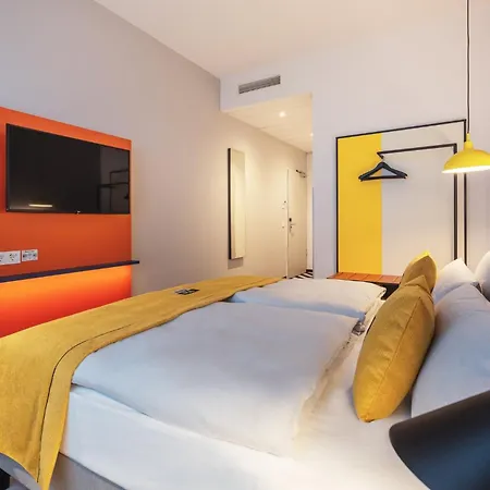 - The Niu, Form Feuerbach By Ihg Hotell