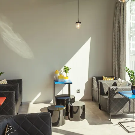 - The Niu, Form Feuerbach By Ihg 3* Stuttgart