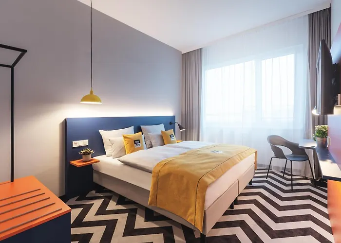 - The Niu, Form Feuerbach By Ihg Hotell Stuttgart