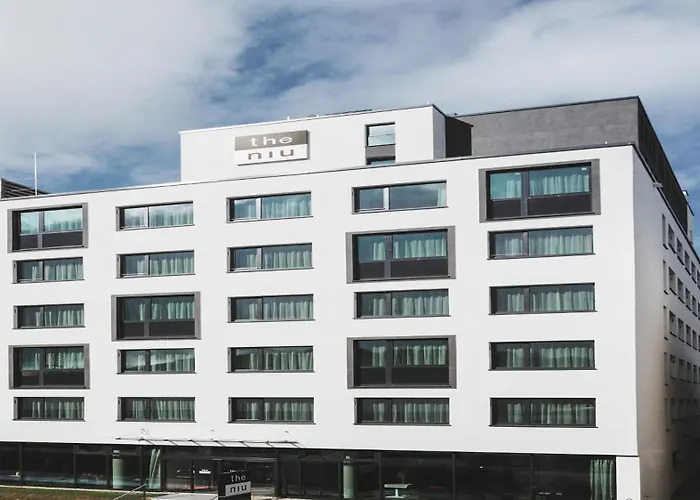 - The Niu, Form Feuerbach By Ihg