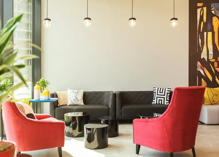 Hotell - The Niu, Form Feuerbach By Ihg 3*