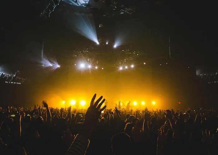 Hotell - The Niu, Form Feuerbach By Ihg 3*