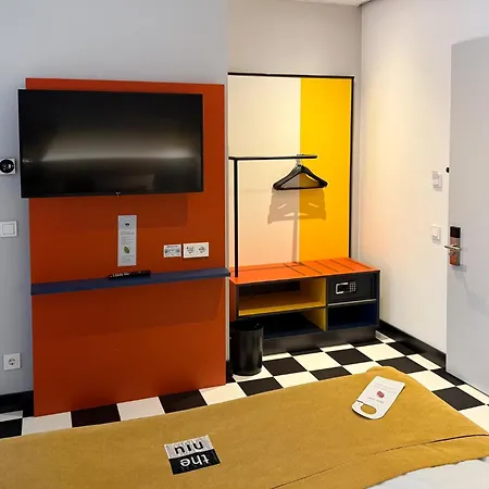 - The Niu, Form Feuerbach By Ihg Hotel